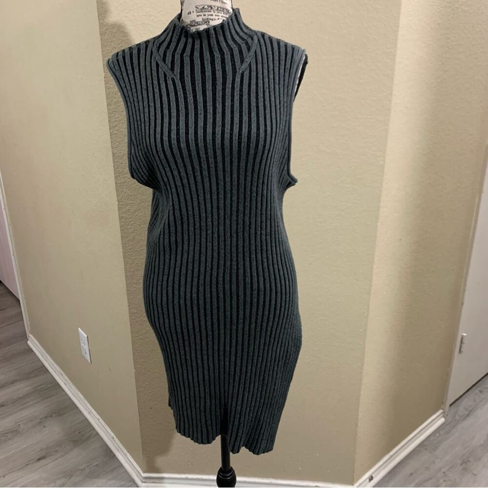 Rock‎ and Republic ribbed dress size XL